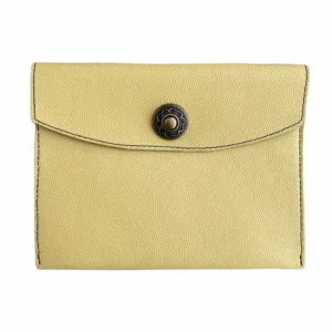 Pochette passeport en cuir de veau grain galuchat jaune avec Fermoir Rosasse